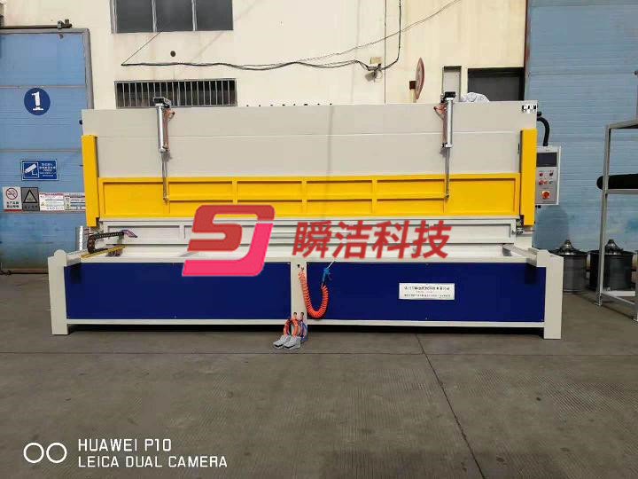 鋁管、不銹鋼管外壁噴砂機(jī)